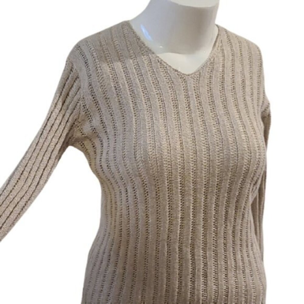 [Ann Taylor] Cream V-neck Sweater - Size S